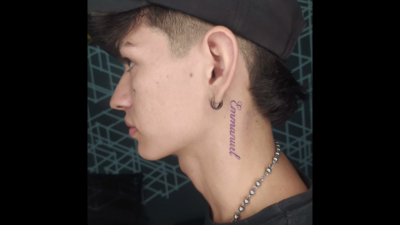 tatuaje con el nombre de emmanuel